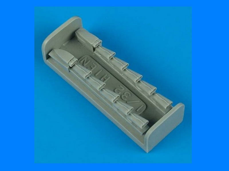 QB32037 Kawasaki Ki-61-I exhaust 1/32